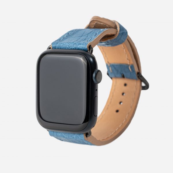 Ремешок для Apple Watch из кожи страуса в голубом цвете без фолликул.