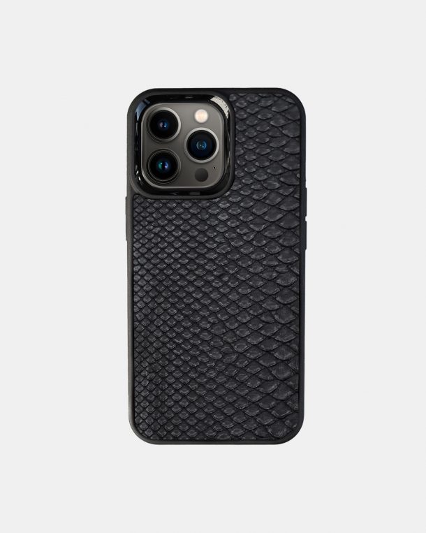 Case made of black python skins with small stripes for iPhone 13 Pro