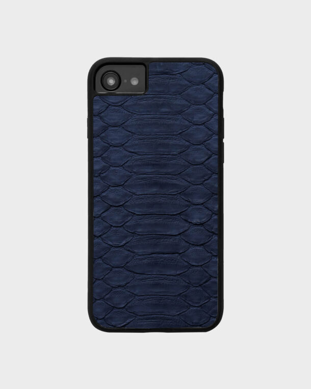 Case made of dark blue python skin with wide stripes for iPhone 7