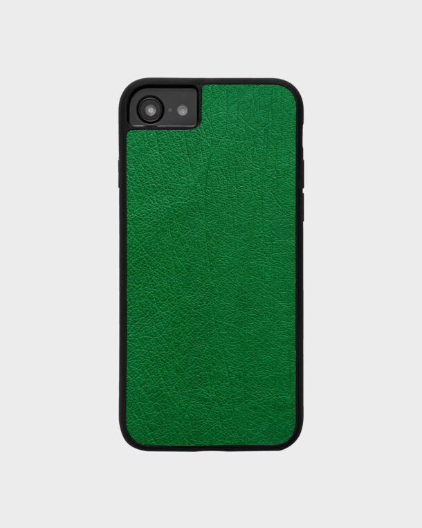 Case made of green ostrich skin without follicles for iPhone 8