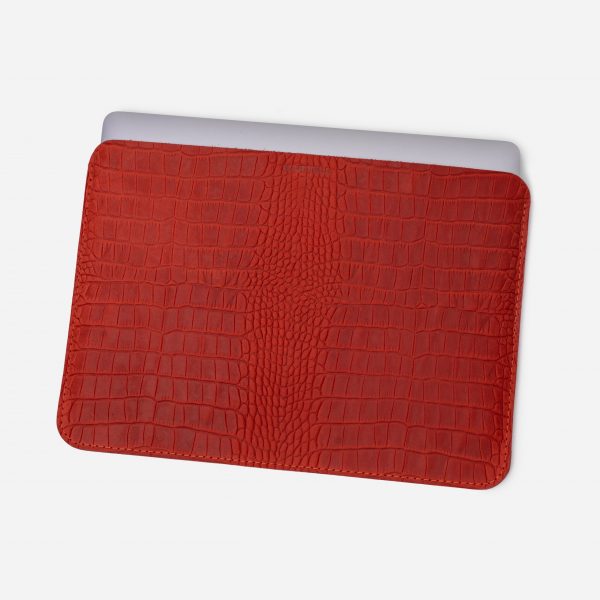 ціна на Відкритий чохол для MacBook Air 13 (2020) з телячої шкіри, тисненої під крокодила у червоному кольорі