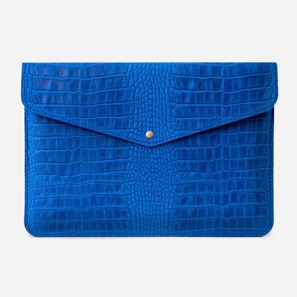 Case for MacBook Air 13 (2020) made of calf leather embossed with crocodile in blue
