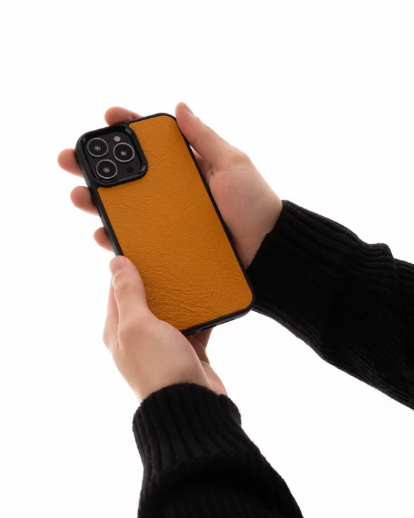ціна на Чохол із помаранчевої шкіри страуса без фолікул для iPhone 13 Pro Max