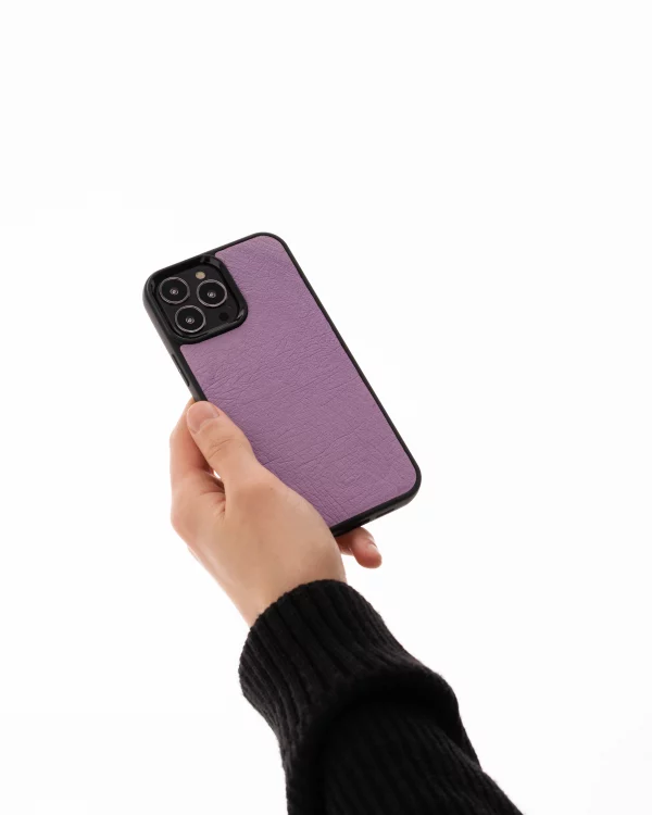 ціна на Чохол із фіолетової шкіри страуса без фолікул для iPhone 13 Pro