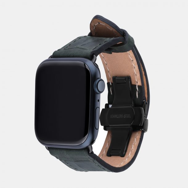 Ремешок для Apple Watch из телячьей кожи, тисненой под крокодила в темно-зеленом цвете.