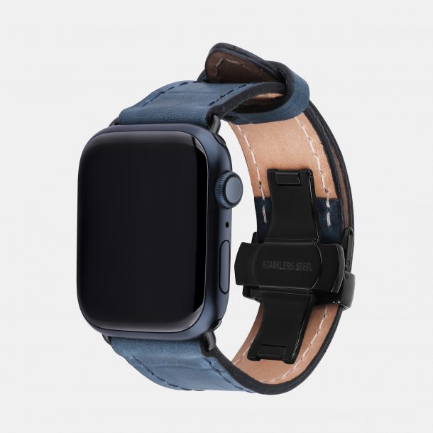 Ремешок для Apple Watch из телячьей кожи, тисненой под крокодила в темно-синем цвете.