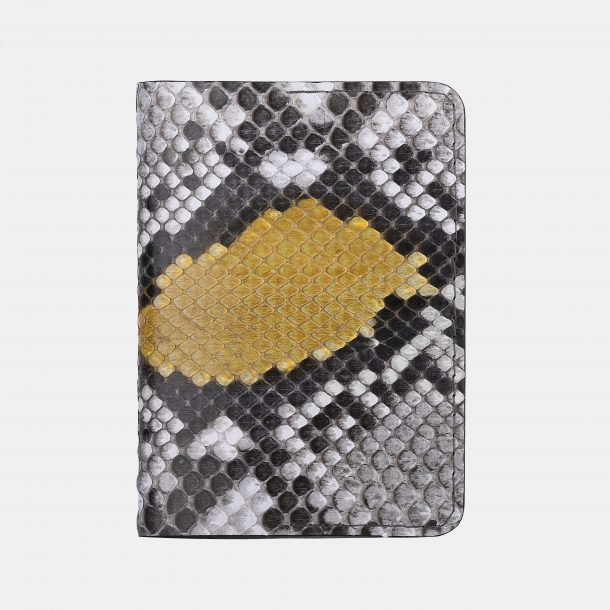 Обложка для паспорта из серо-желтой кожи питона с мелкими чешуйками