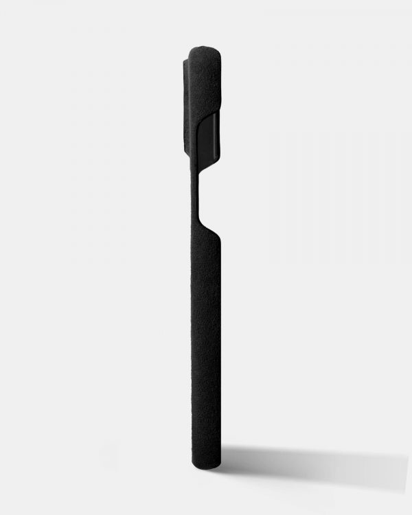 Чорний чохол з алькантари для iPhone 15 Plus