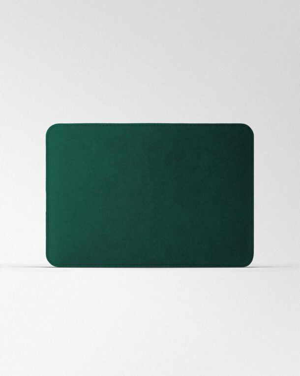 Чохол Minimalist з зеленої алькантари для MacBook