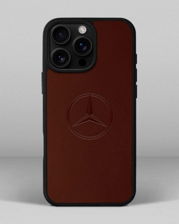 Чохол для iPhone 13 Pro Max із шкіри купон в рудому кольорі з логотипом Mercedes