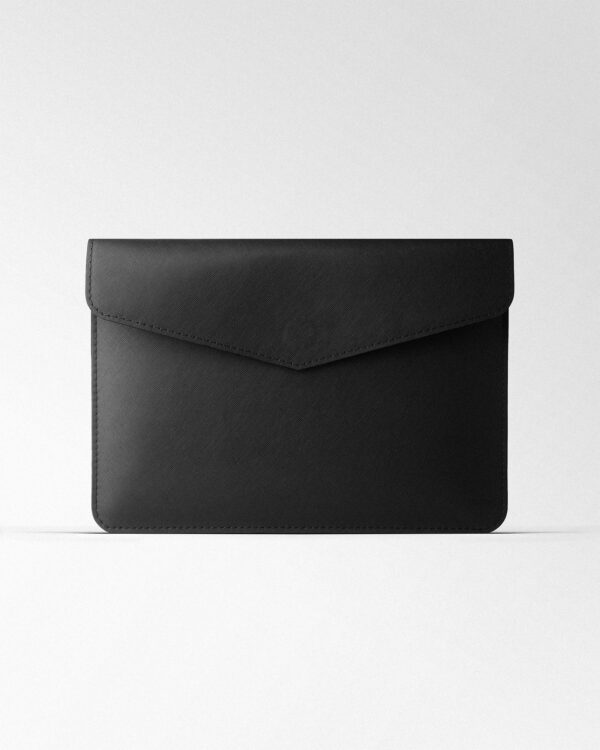 Чохол Magnetic Envelope  із чорної шкіри сафіано для MacBook