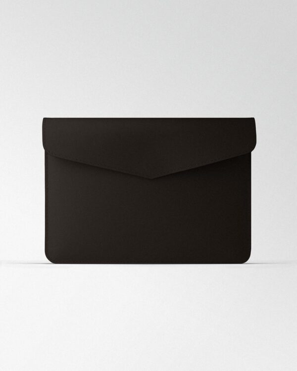 Чохол Magnetic Envelope  із темно-коричневої телячої шкіри для MacBook